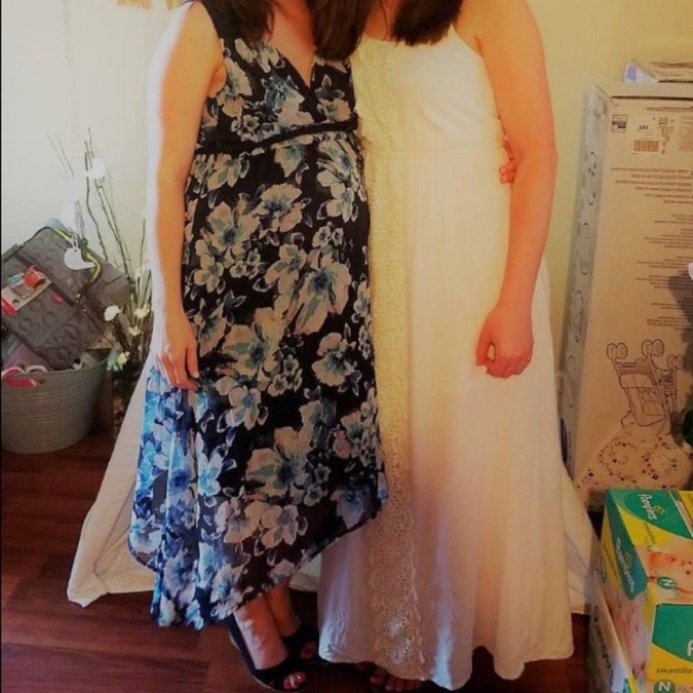 Maternity dress - Picture 2 of 2